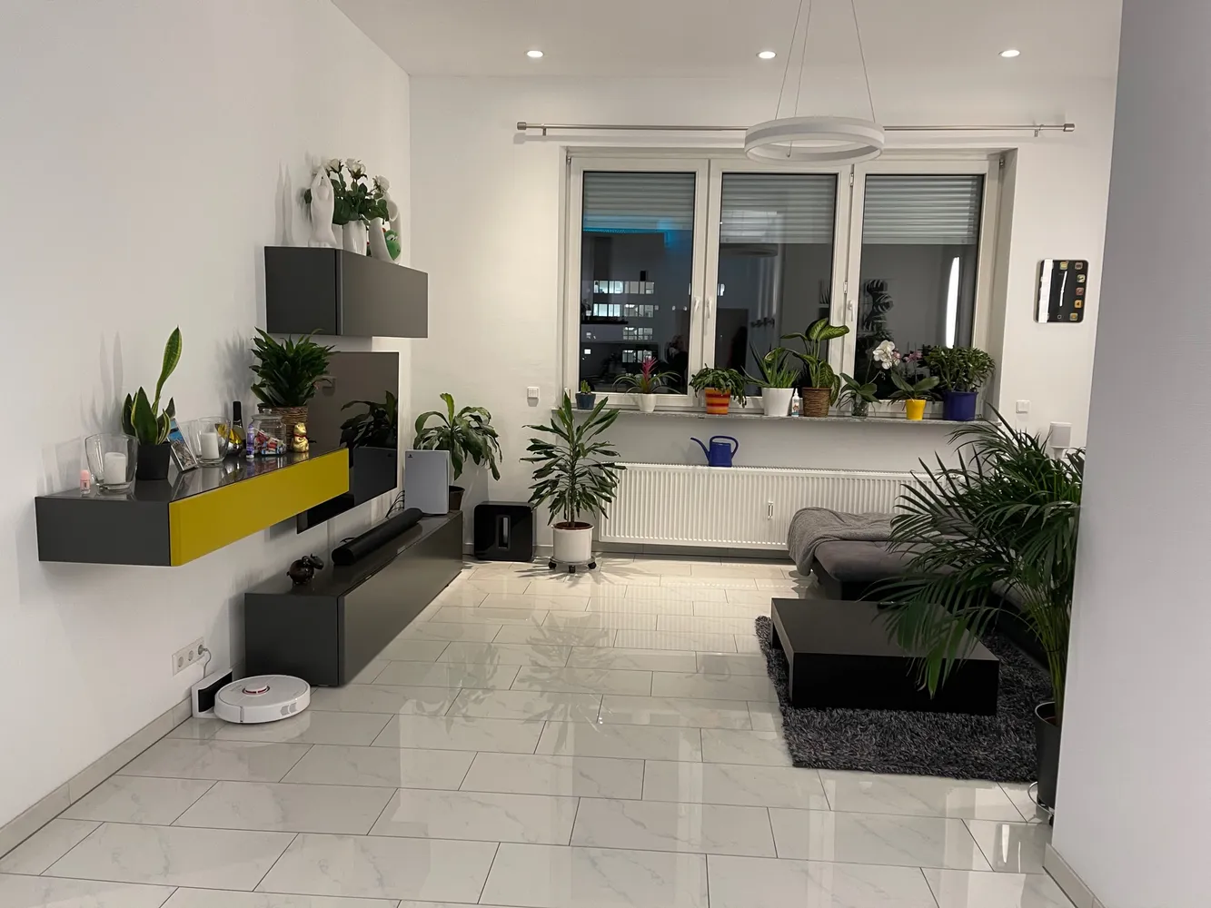 4 Zimmer Wohnung mit 110 m² in Stuttgart – Bild 1
