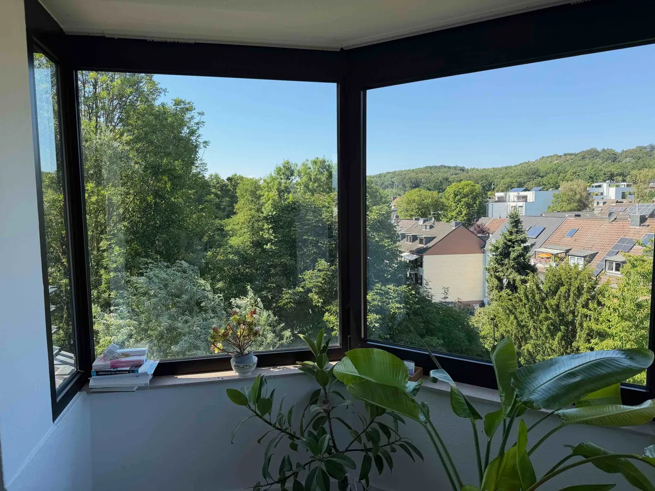 2 Zimmer Wohnung mit 69 m² in Düsseldorf – Bild 1