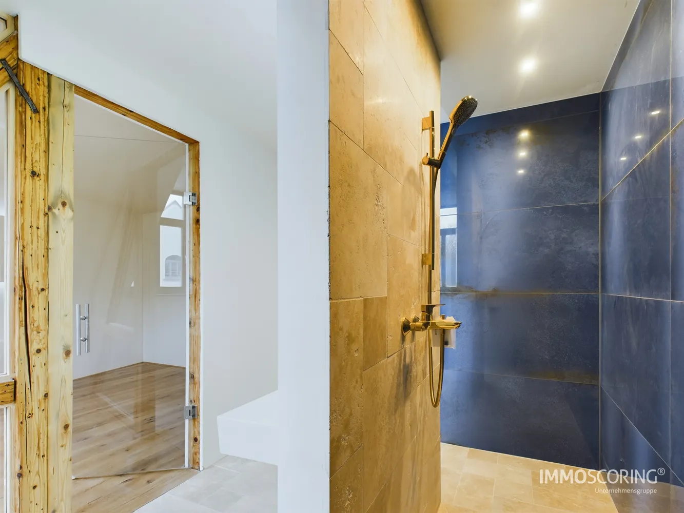 4 Zimmer Wohnung mit 128 m² in Chemnitz – Bild 6