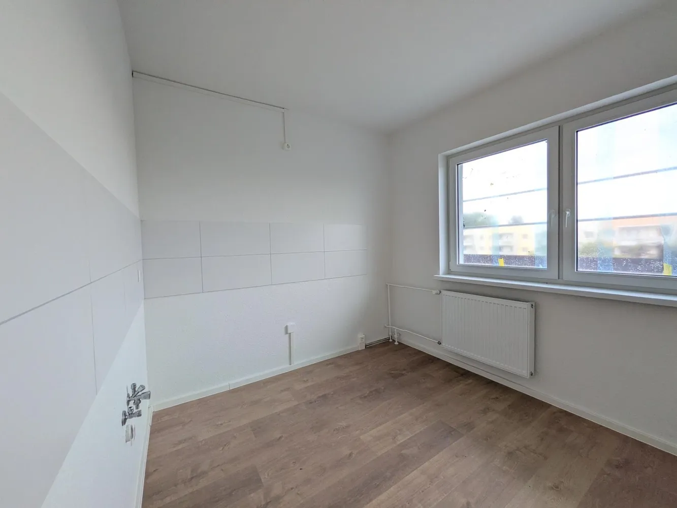 5 Zimmer Wohnung mit 103 m² in Halle (Saale) – Bild 4