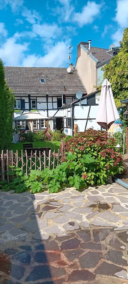 4 Zimmer Haus mit 140 m² in Mönchengladbach – Bild 1