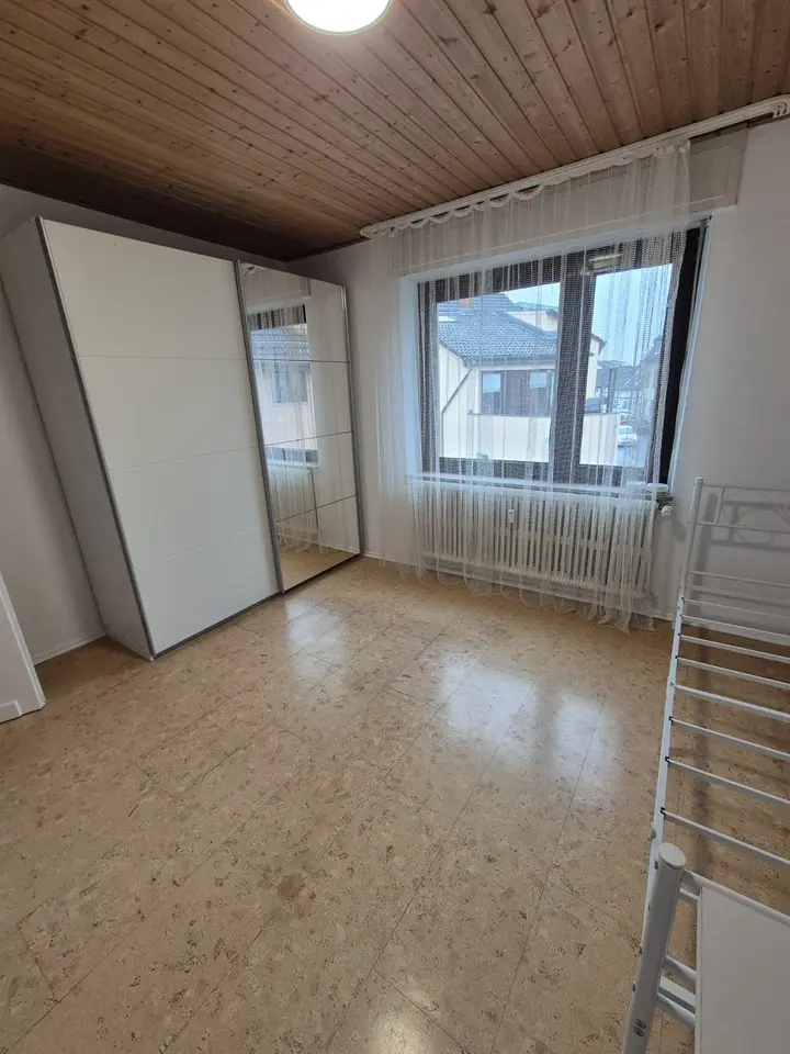 Shared room with 20 m² in Königswinter – Photo 2