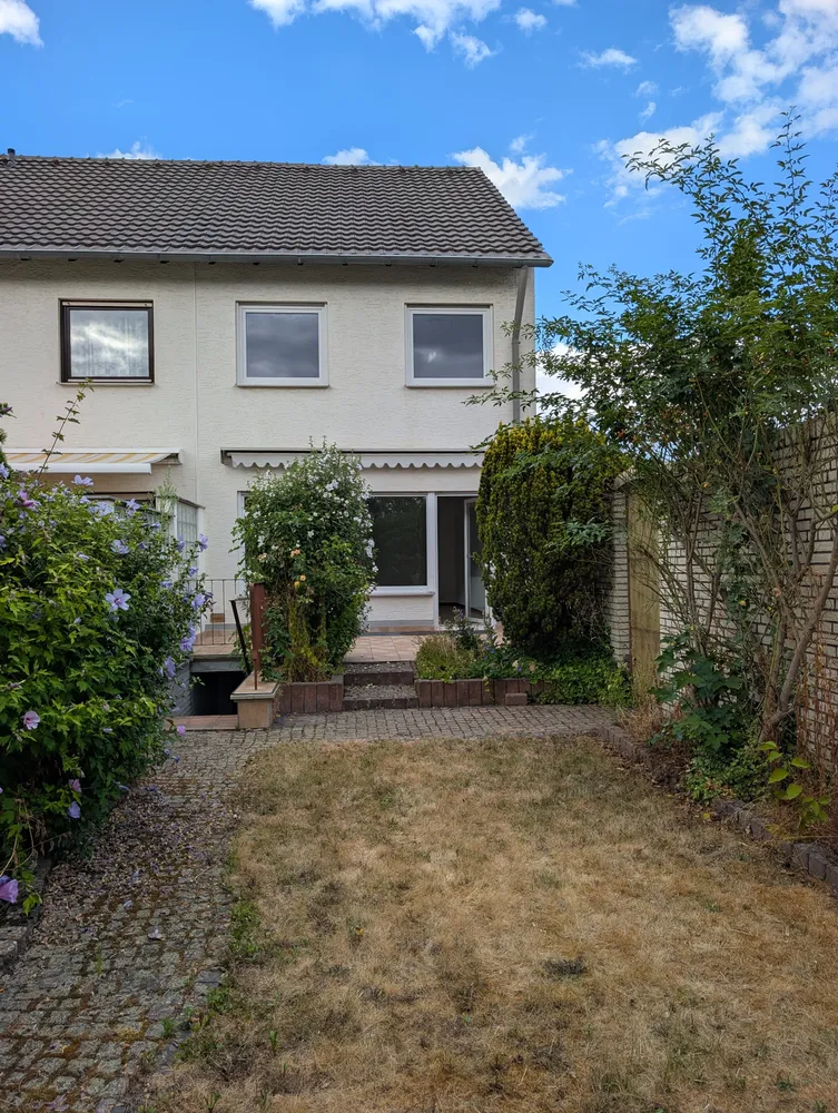 4 Zimmer Haus mit 110 m² in Kerpen – Bild 1