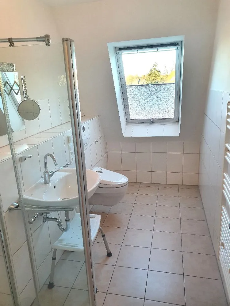 4 Zimmer Wohnung mit 122 m² in Leverkusen – Bild 3