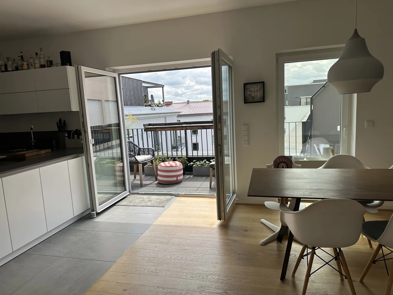 4 Zimmer Wohnung mit 134 m² in Kassel – Bild 4