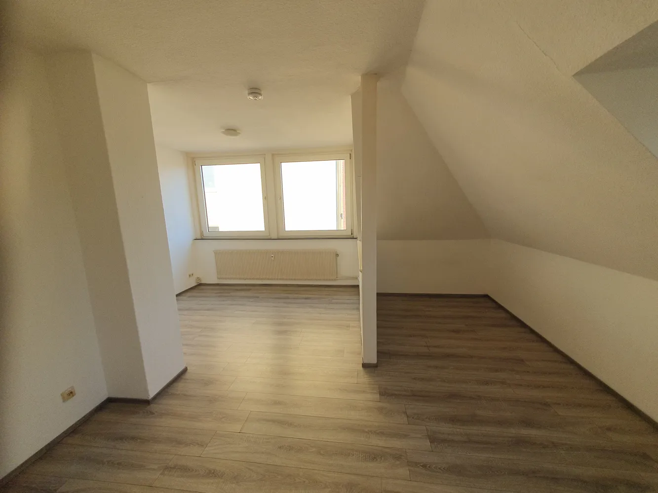 1 Zimmer Wohnung mit 35 m² in Bremen – Bild 2