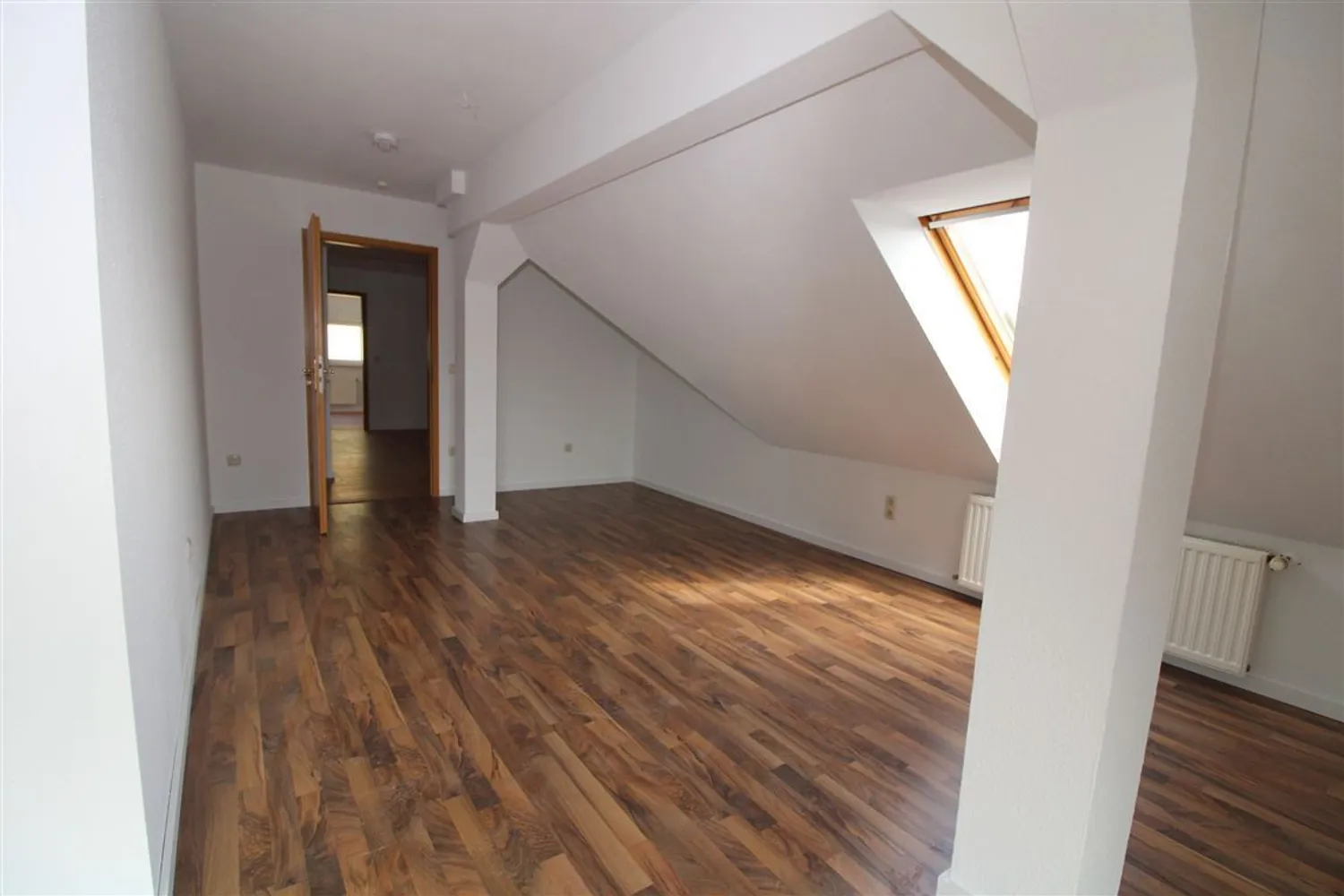 3 Zimmer Wohnung mit 76 m² in Plauen – Bild 6