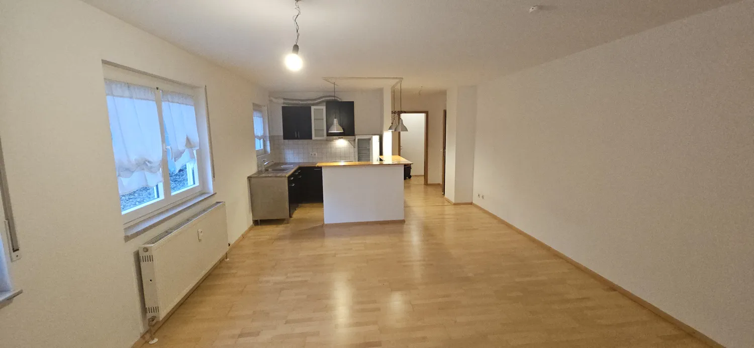 2 Zimmer Wohnung mit 42 m² in Karlsruhe – Bild 1