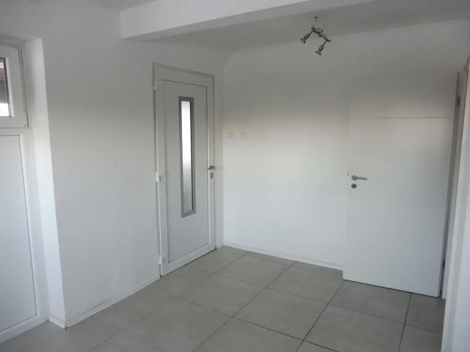 6 Zimmer Haus mit 179 m² in Stade – Bild 4