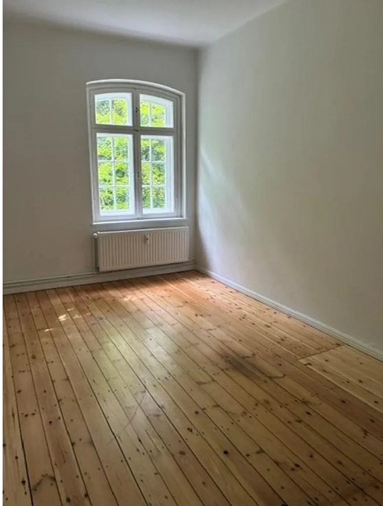2 Zimmer Wohnung mit 60 m² in Berlin – Bild 2