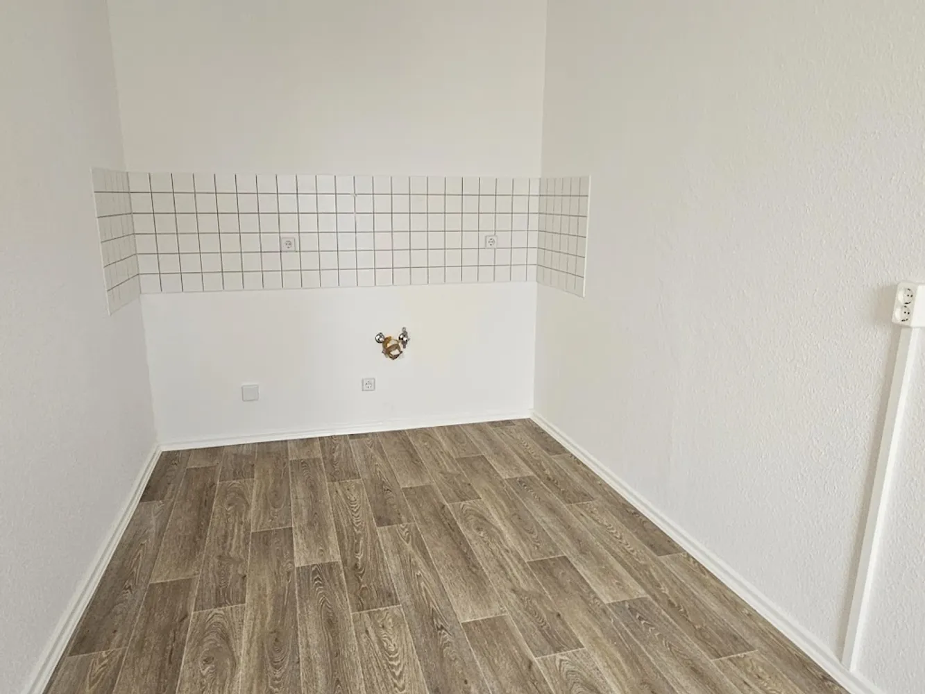 3 Zimmer Wohnung mit 56 m² in Halle (Saale) – Bild 4