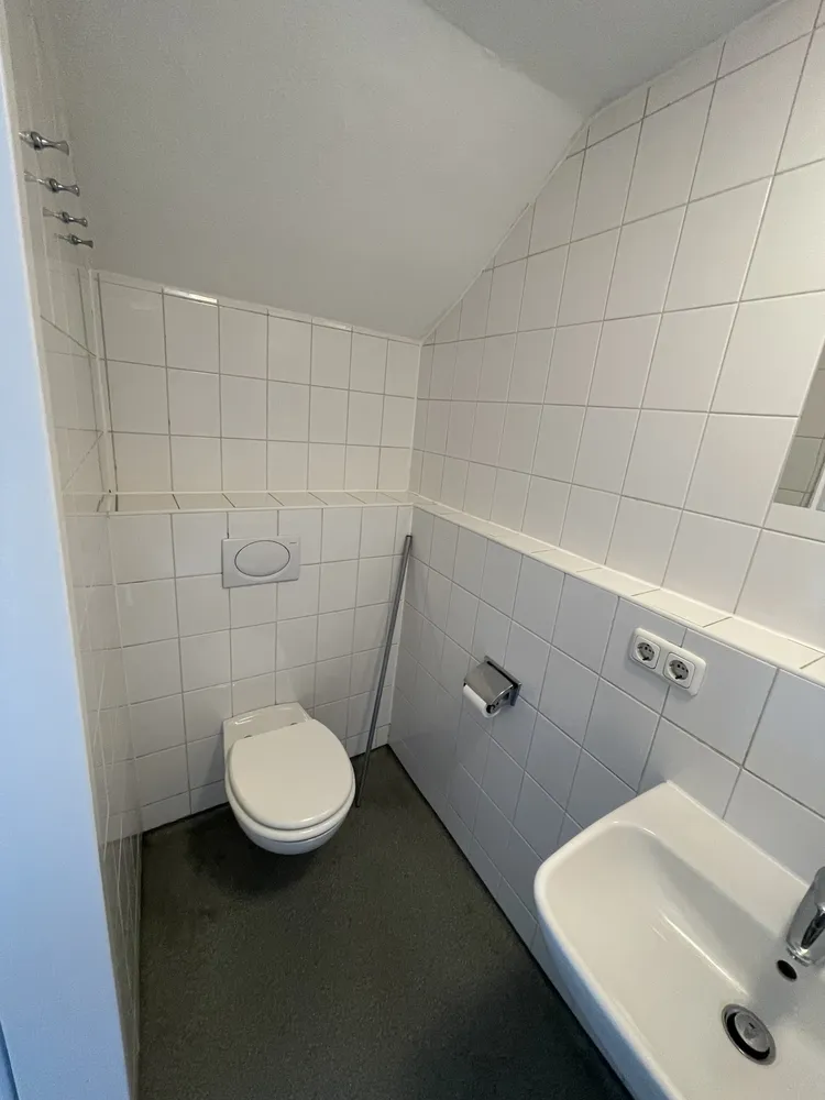 8 Zimmer Haus mit 195 m² in Wiesbaden – Bild 12