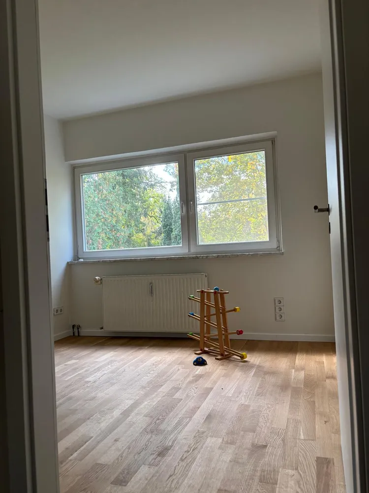 6 Zimmer Haus mit 143 m² in Berlin – Bild 6