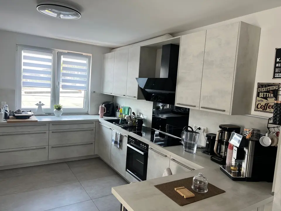3 Zimmer Wohnung mit 110 m² in Kerpen – Bild 2