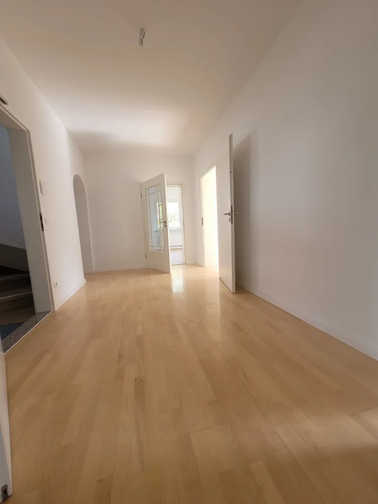 5 Zimmer Wohnung mit 134 m² in Dessau-Roßlau – Bild 2