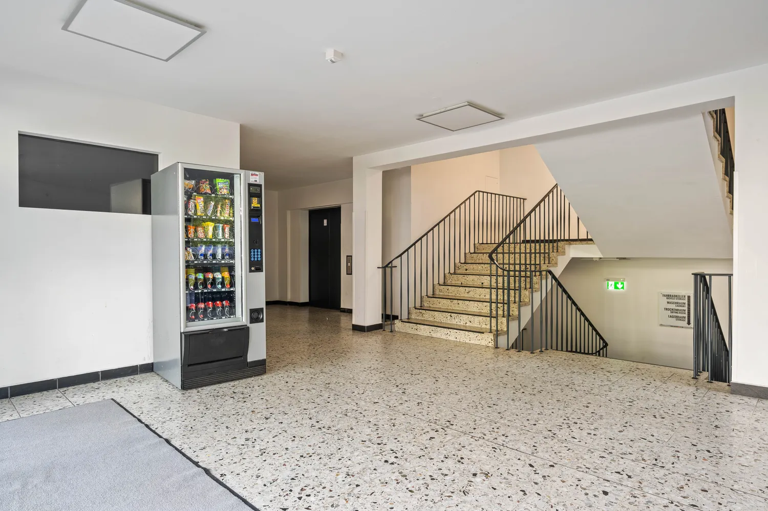 1 Zimmer Wohnung mit 31 m² in Köln – Bild 9
