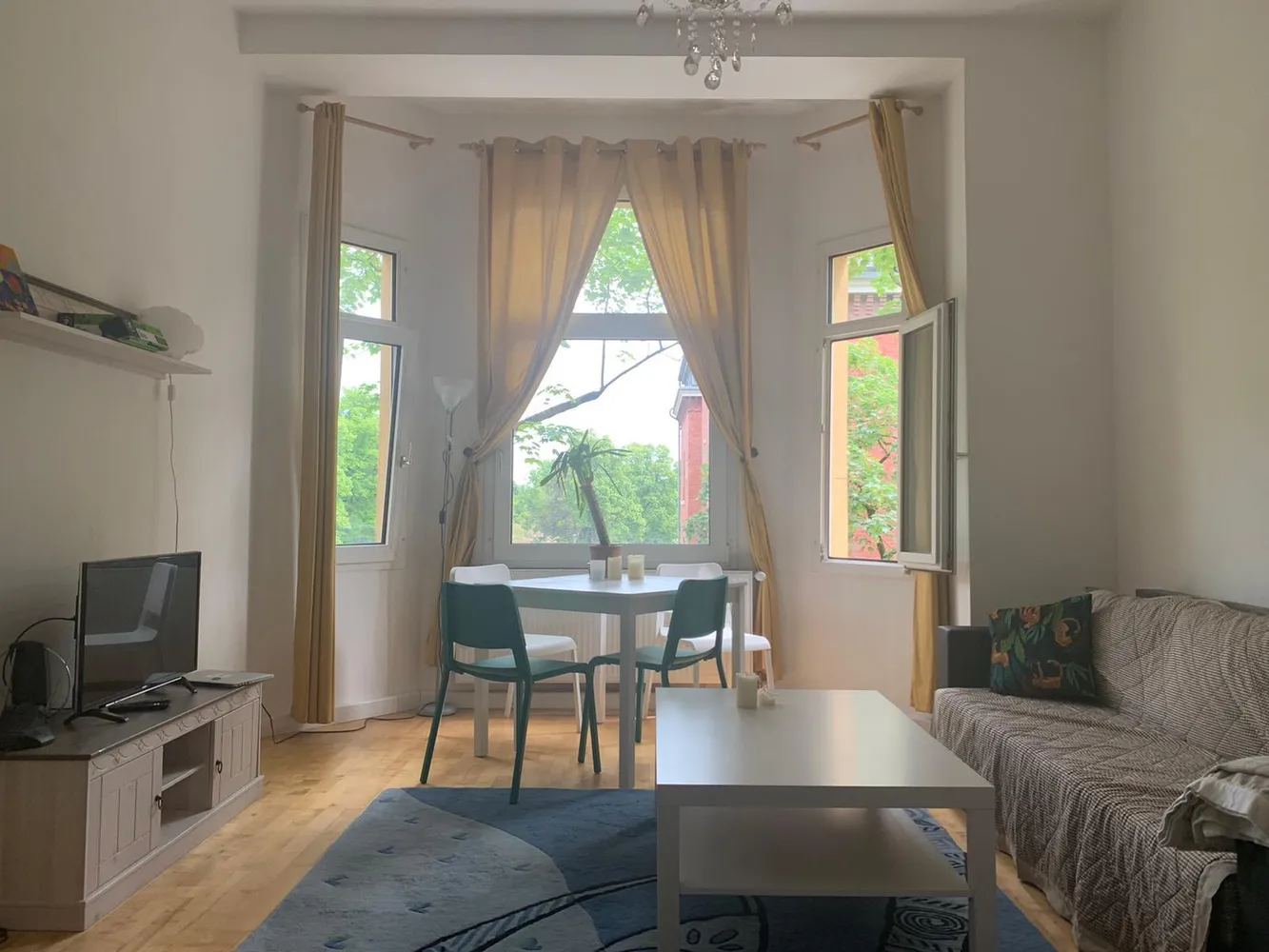 2 room apartment with 50 m² in Cologne – Photo 1