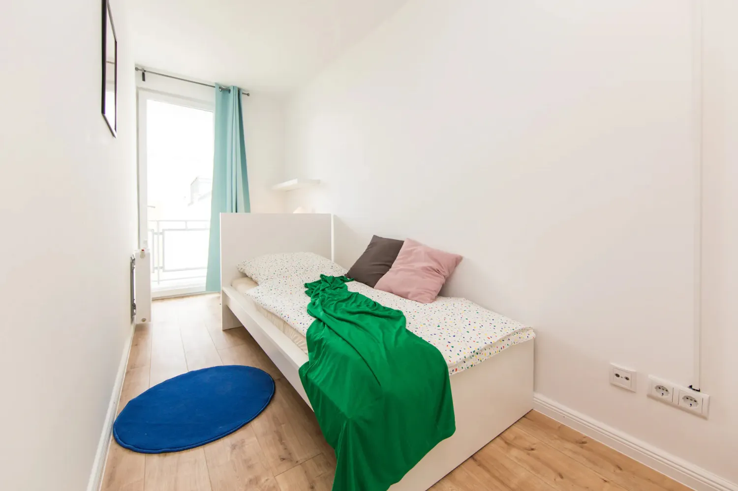 Shared room with 12 m² in Berlin – Photo 3