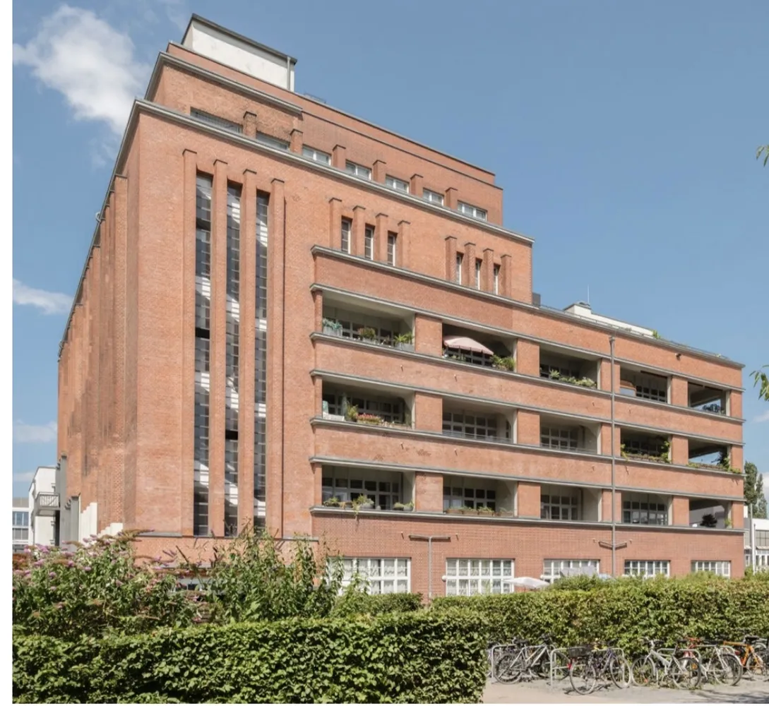 2 Zimmer Wohnung mit 59 m² in Berlin – Bild 2