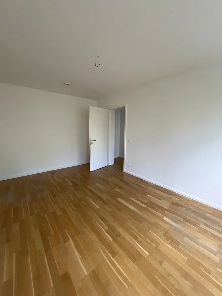 2 Zimmer Wohnung mit 78 m² in Berlin – Bild 12