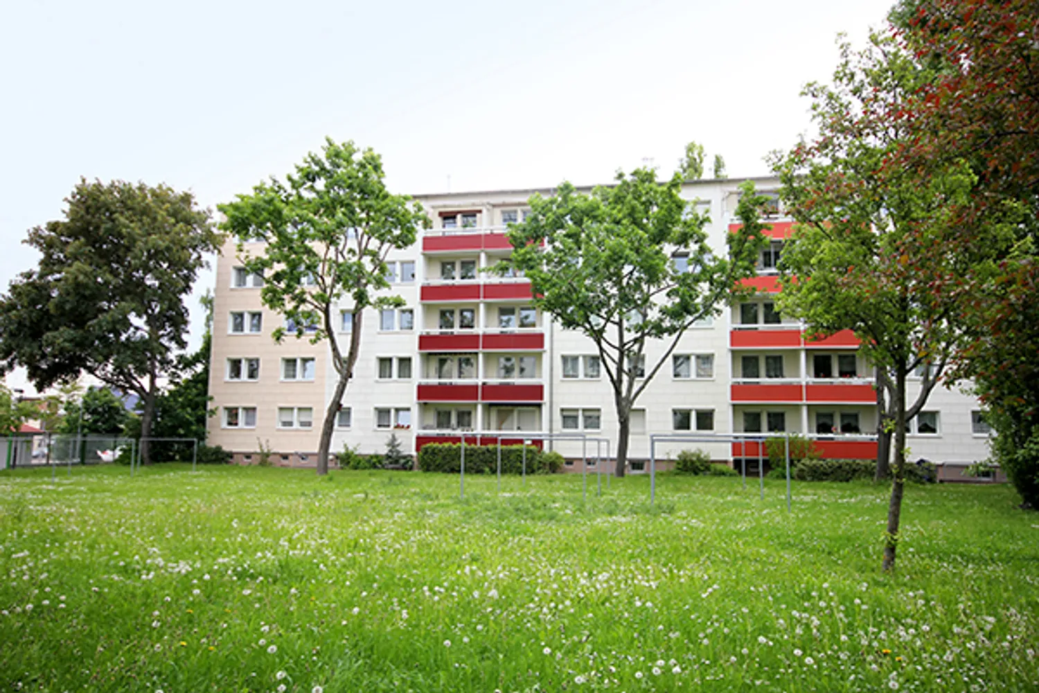 2 Zimmer Wohnung mit 40 m² in Halle (Saale) – Bild 11