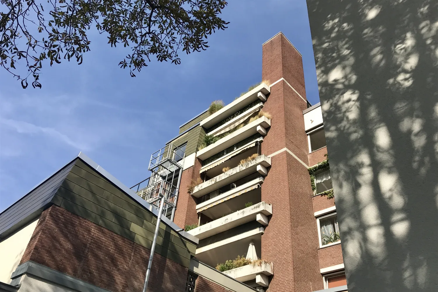 3 Zimmer Wohnung mit 105 m² in Köln – Bild 2