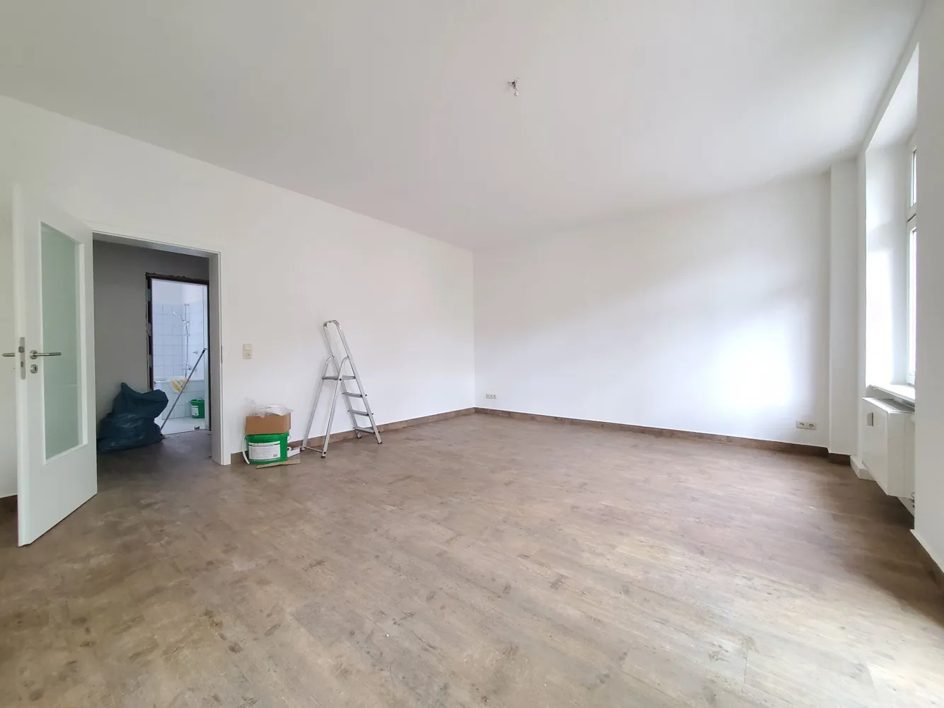3 Zimmer Wohnung mit 90 m² in Erfurt – Bild 2