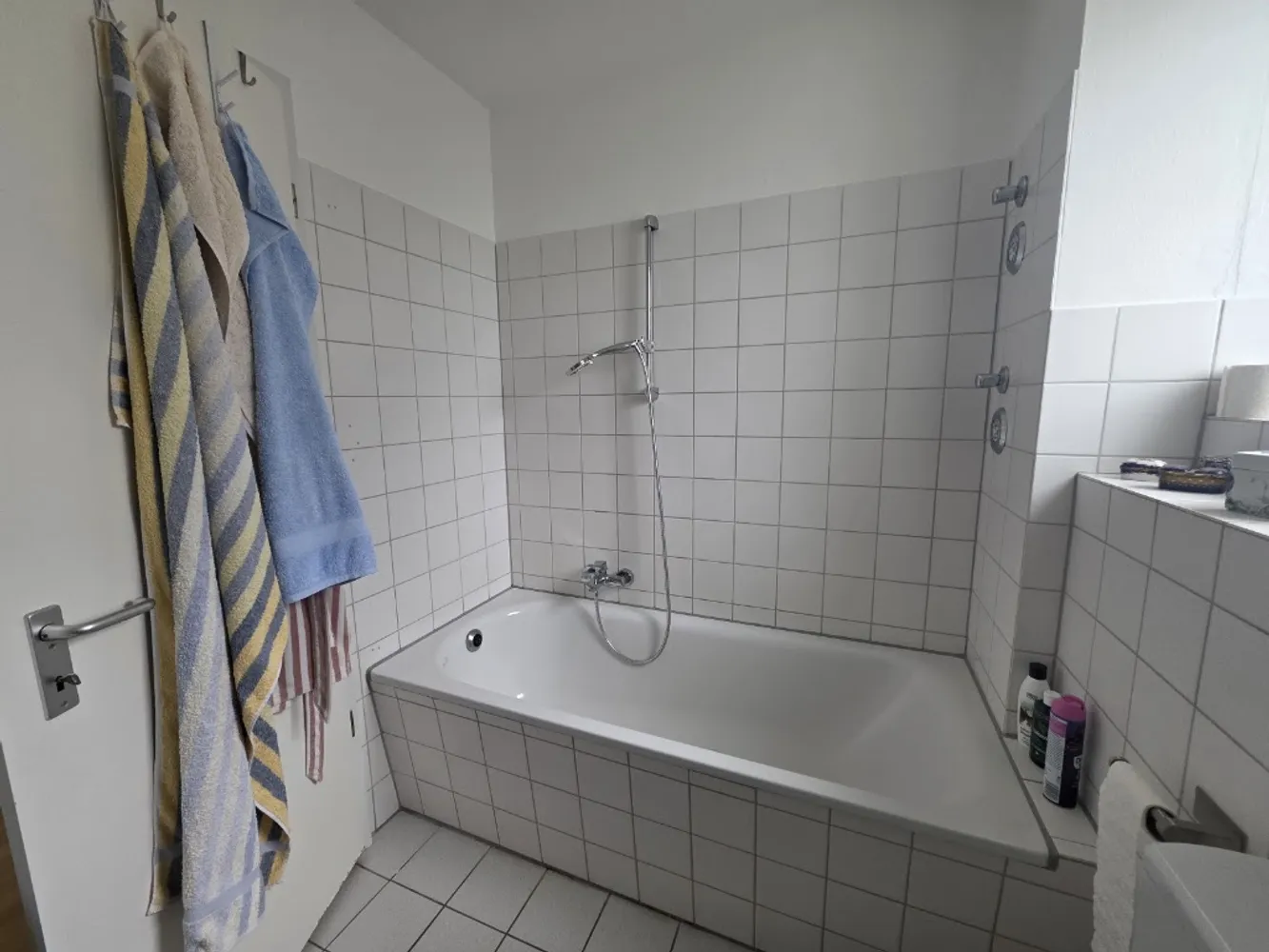 4 Zimmer Wohnung mit 94 m² in Kiel – Bild 8