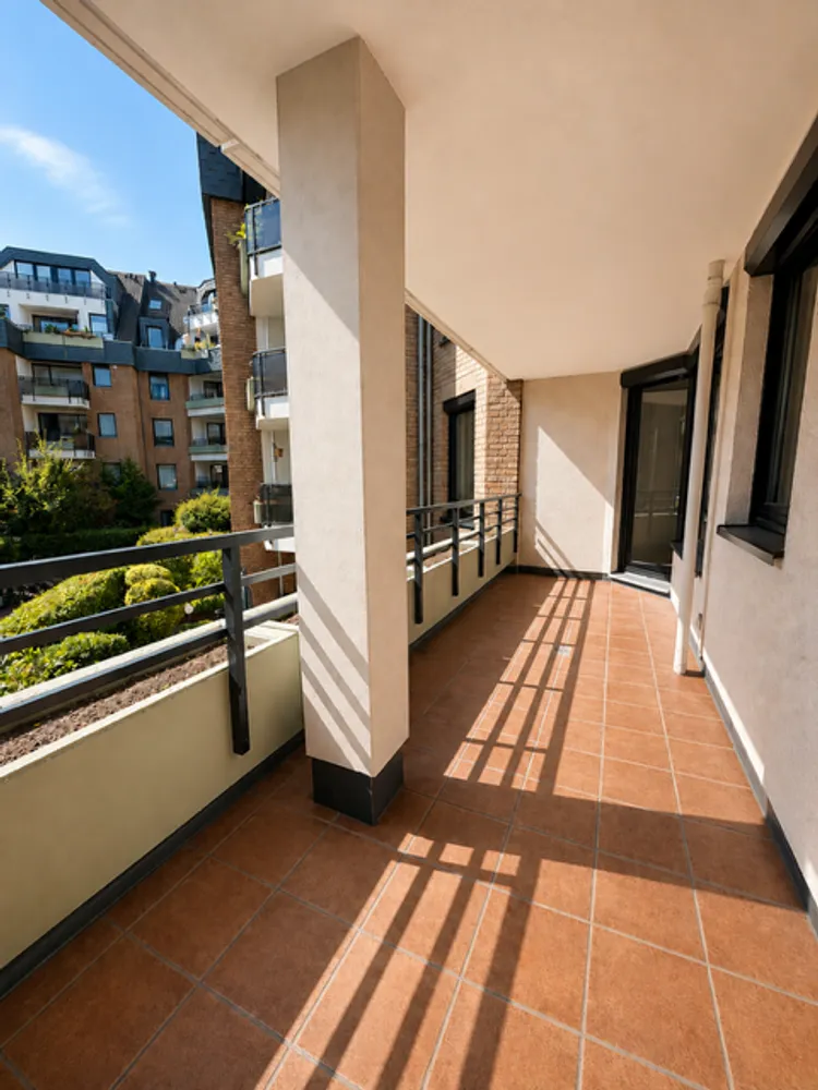 3 Zimmer Wohnung mit 93 m² in Köln – Bild 3