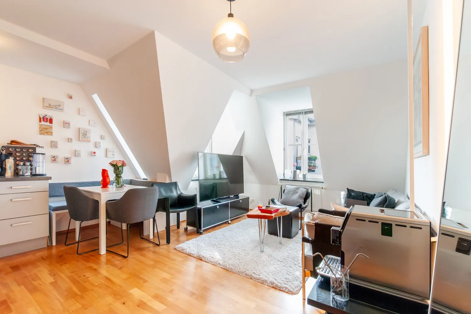 2 room apartment with 46 m² in Munich – Photo 3