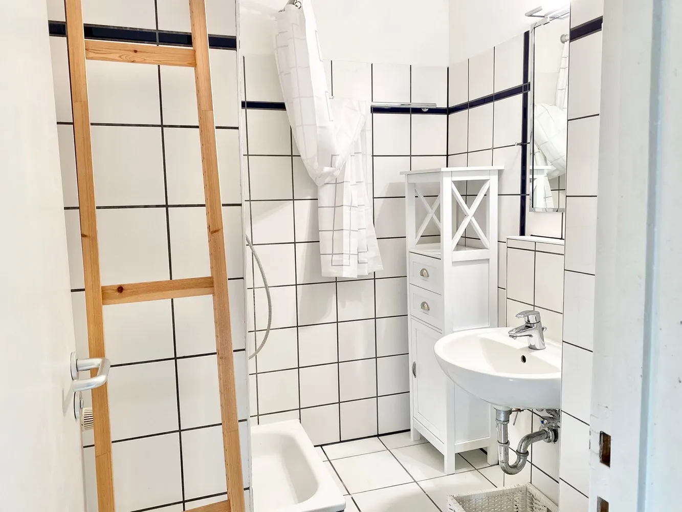 1 Zimmer Wohnung mit 30 m² in Berlin – Bild 7