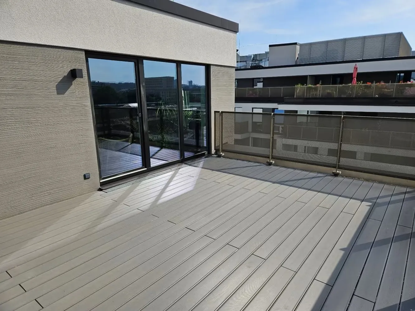 3 Zimmer Wohnung mit 112 m² in Dresden – Bild 1