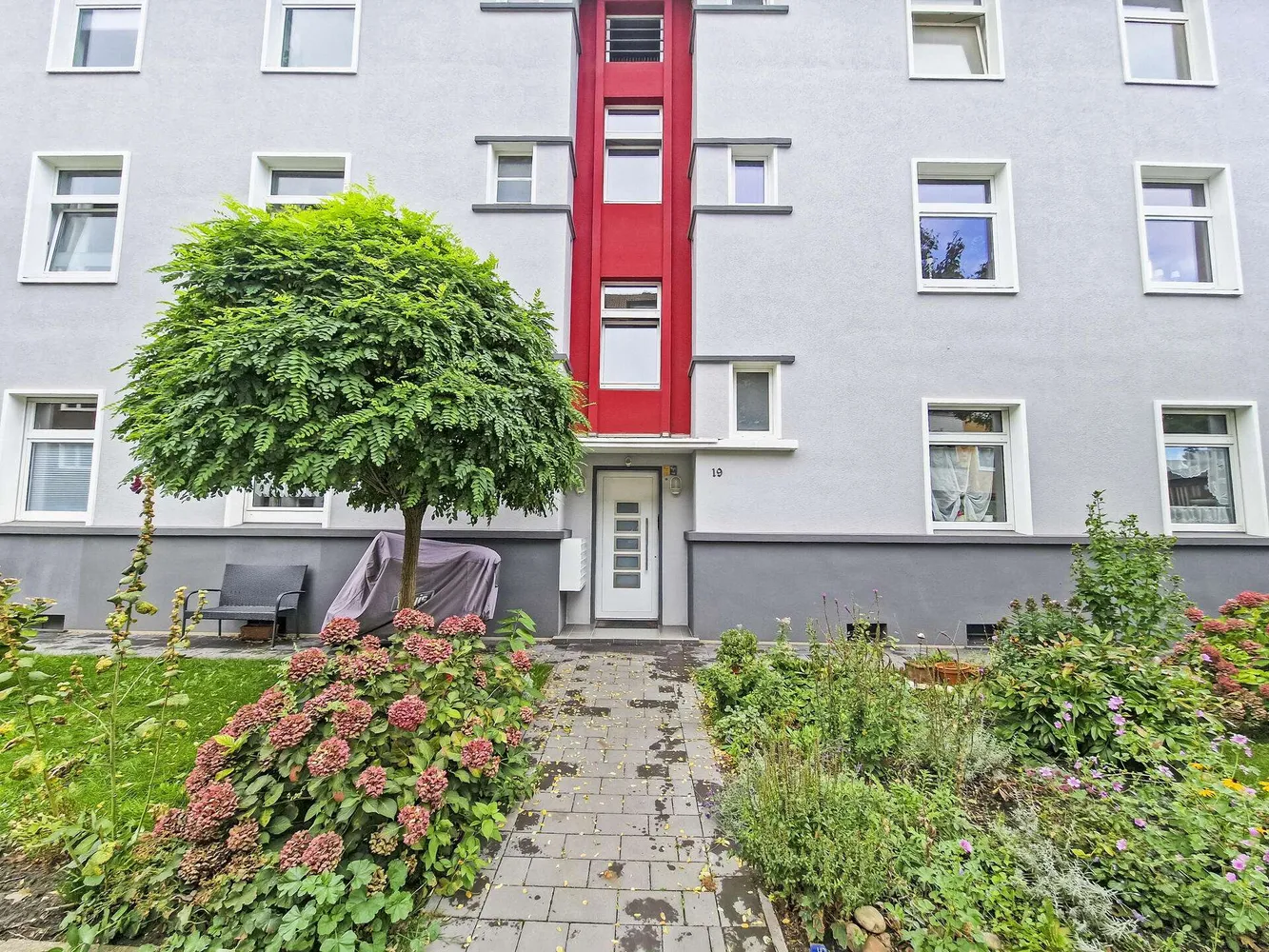 3 Zimmer Wohnung mit 75 m² in Essen – Bild 2