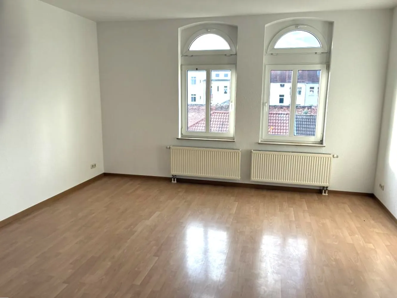3 Zimmer Wohnung mit 76 m² in Weißenfels – Bild 1
