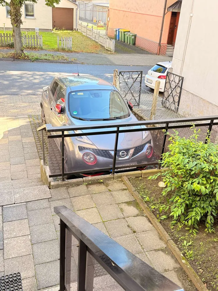 2 Zimmer Wohnung mit 76 m² in Oberhausen – Bild 4