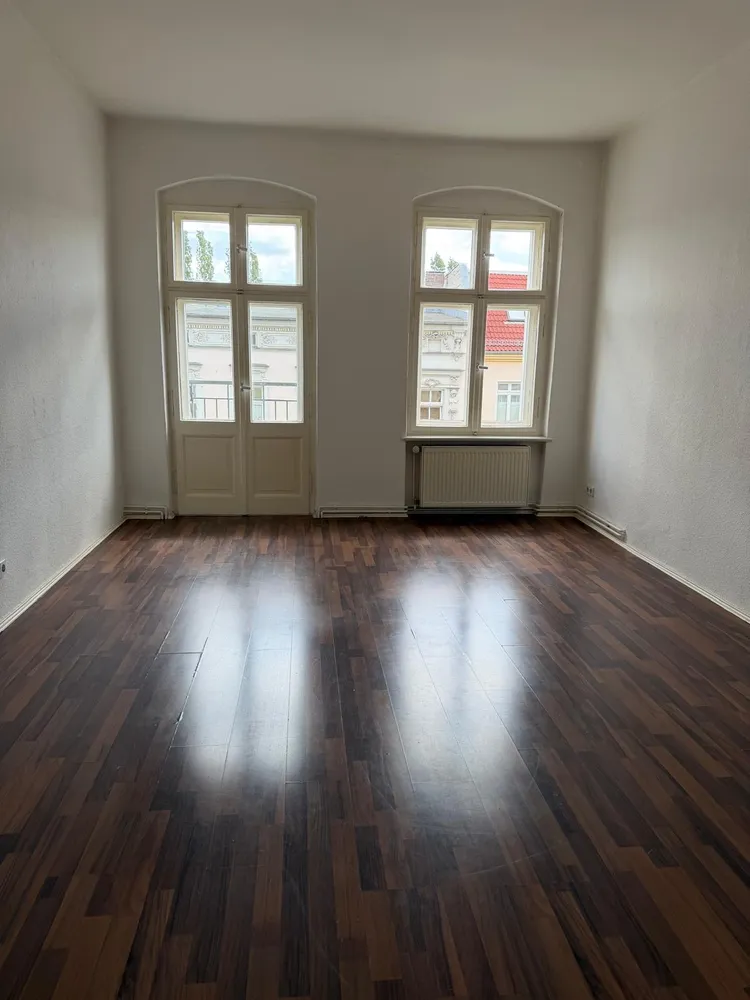 4 Zimmer Wohnung mit 108 m² in Berlin – Bild 2