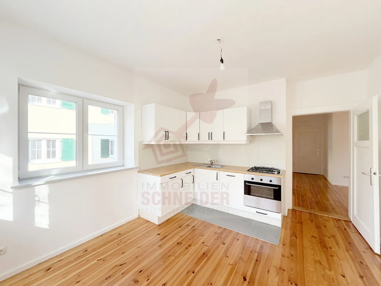 4 Zimmer Wohnung mit 95 m² in München – Bild 3