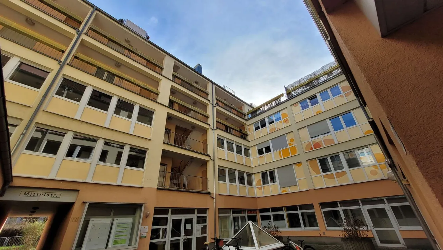 2 Zimmer Wohnung mit 105 m² in Halle (Saale) – Bild 8