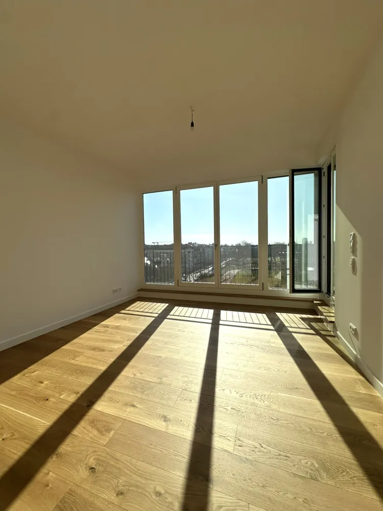 3 Zimmer Wohnung mit 141 m² in Berlin – Bild 1