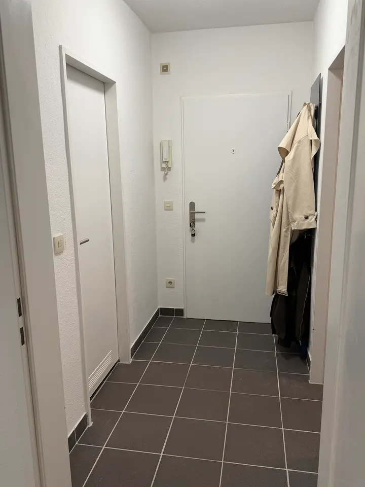 2 Zimmer Wohnung mit 54 m² in Neuss – Bild 1