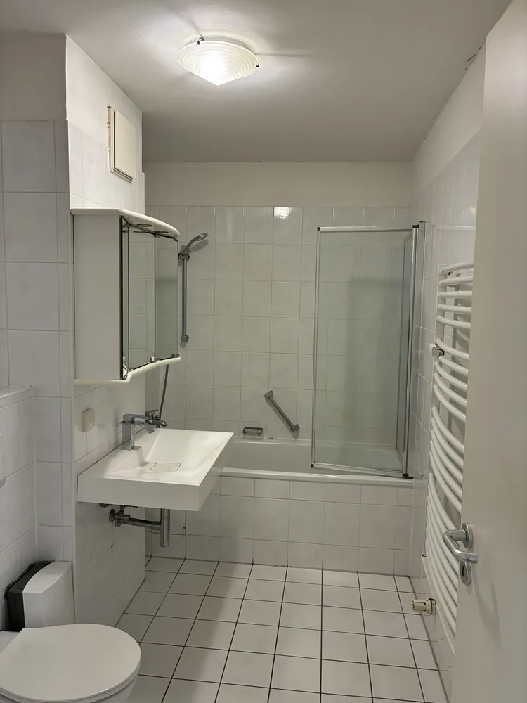 2 Zimmer Wohnung mit 66 m² in Köln – Bild 2