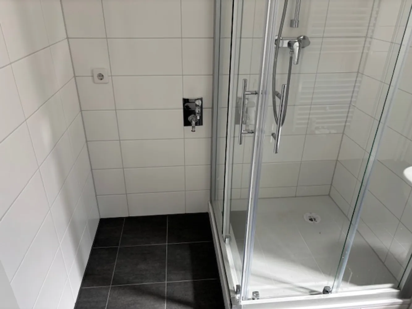 2 Zimmer Wohnung mit 84 m² in Berlin – Bild 12