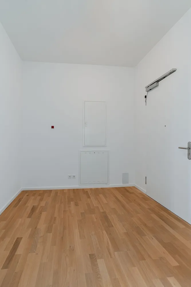 2 Zimmer Wohnung mit 81 m² in Berlin – Bild 8