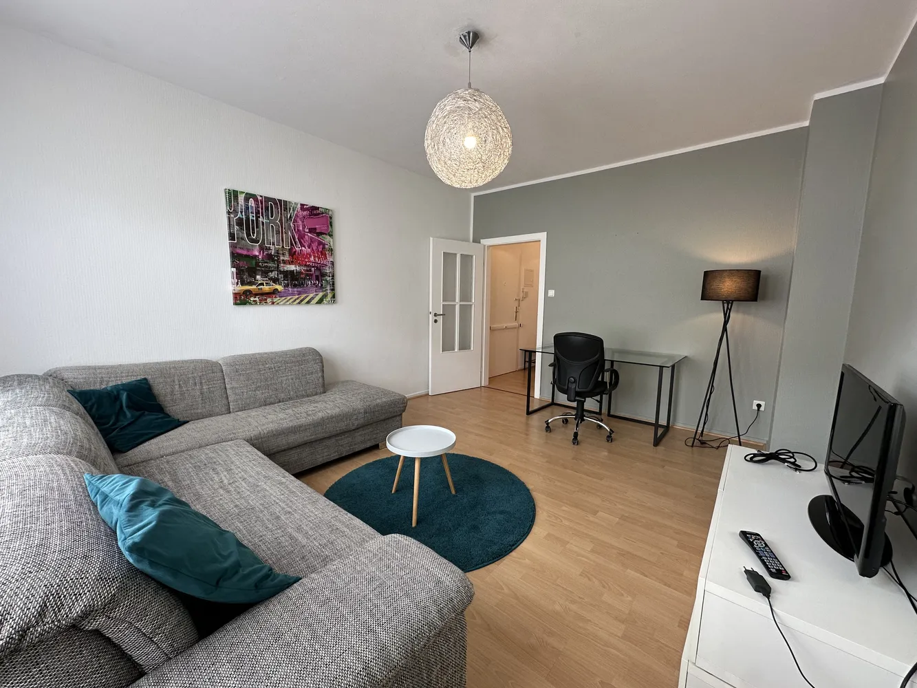 2 Zimmer Wohnung mit 62 m² in Düsseldorf – Bild 1