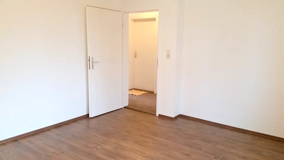 2 Zimmer Wohnung mit 50 m² in Crimmitschau – Bild 6