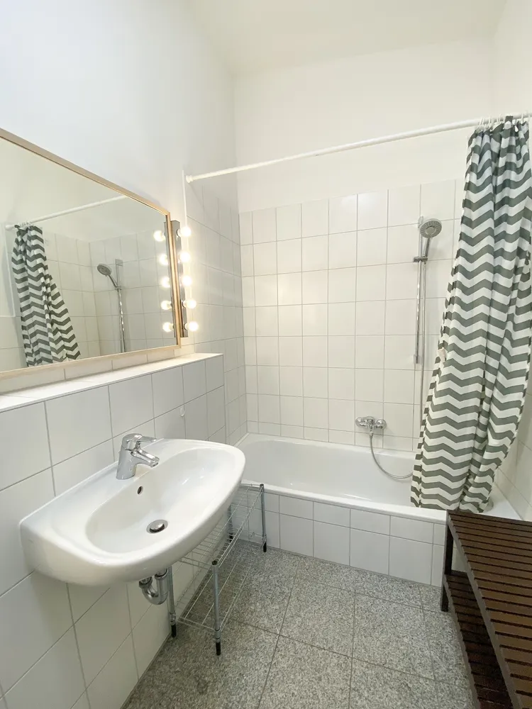 2 Zimmer Wohnung mit 56 m² in Regensburg – Bild 12