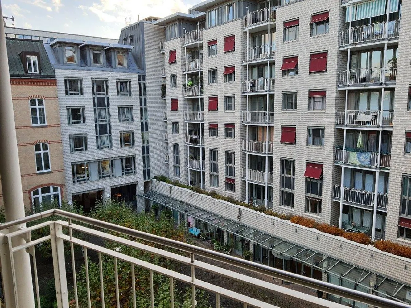 3 Zimmer Wohnung mit 125 m² in Hamburg – Bild 2