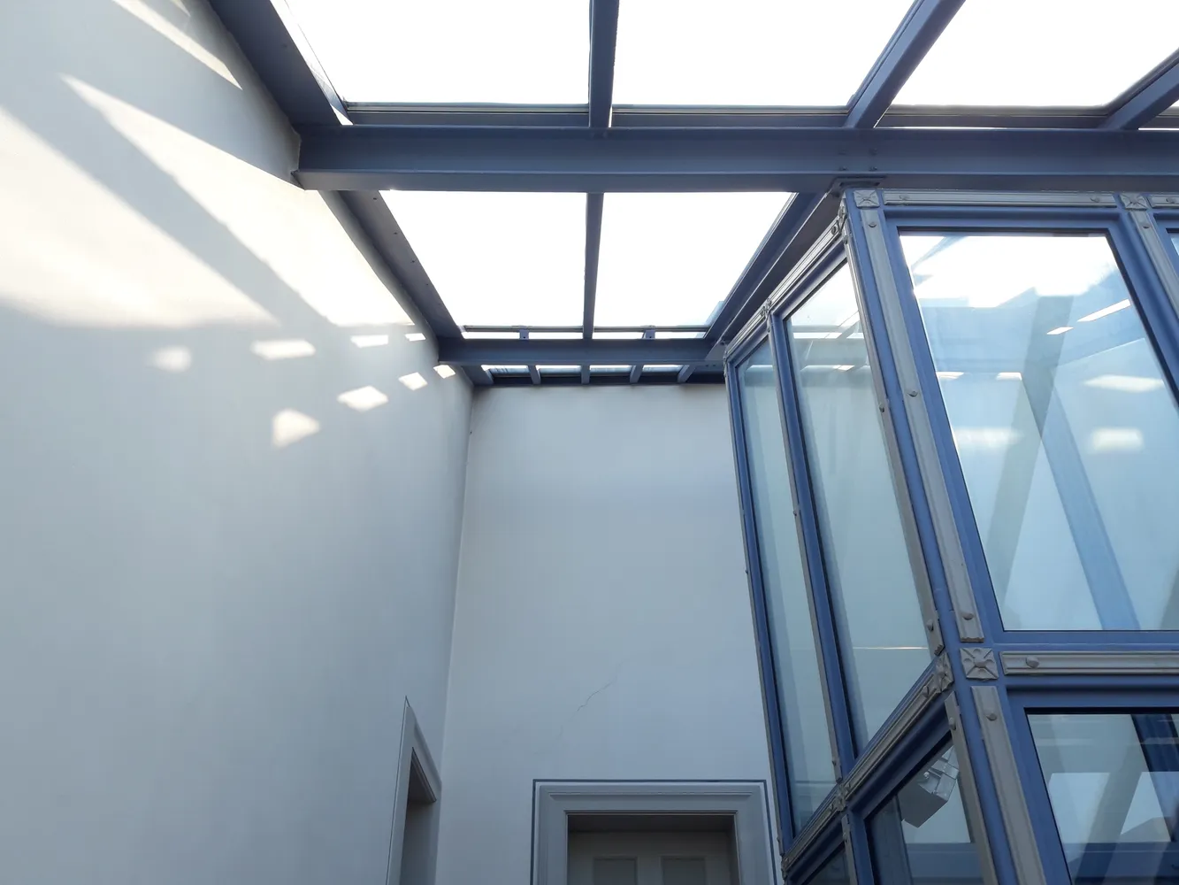 4 Zimmer Wohnung mit 151 m² in München – Bild 3