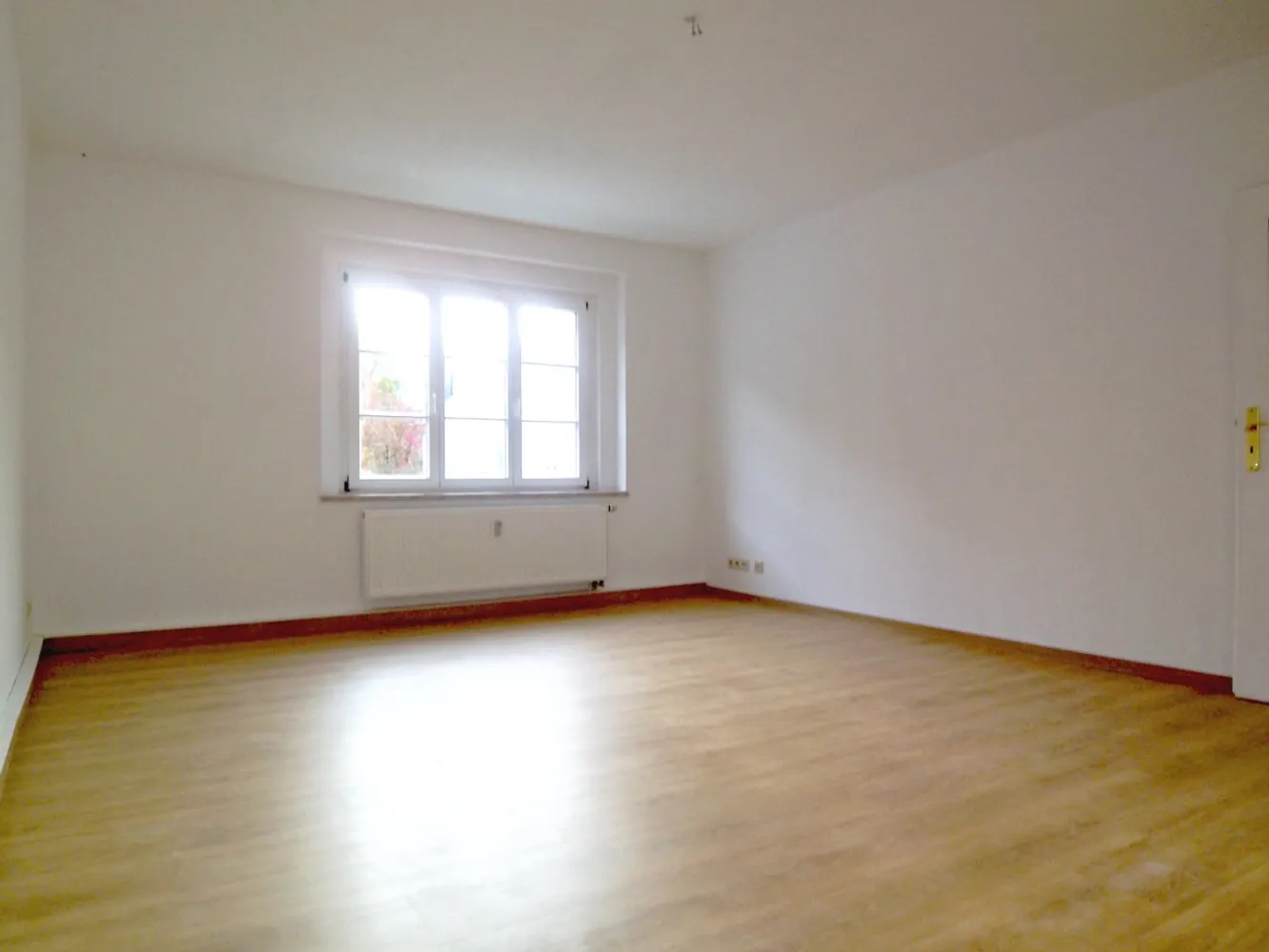 2 Zimmer Wohnung mit 57 m² in Löbau – Bild 4