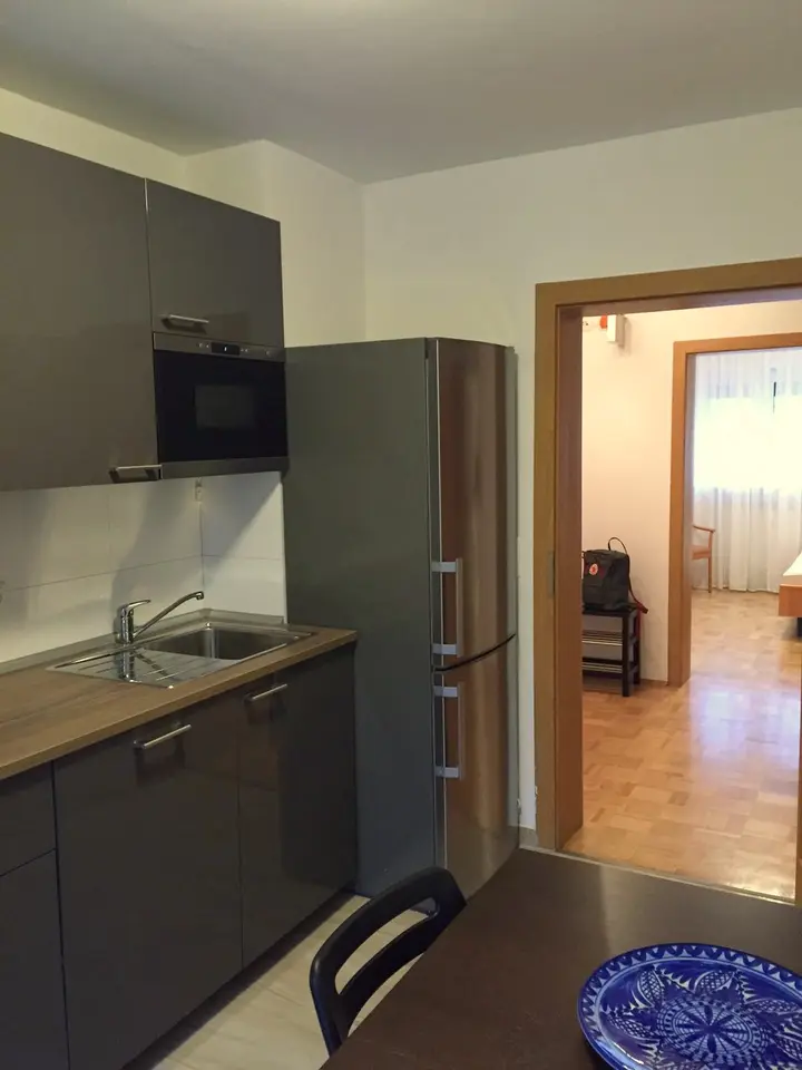 WG-Zimmer mit 25 m² in Frankfurt am Main – Bild 2